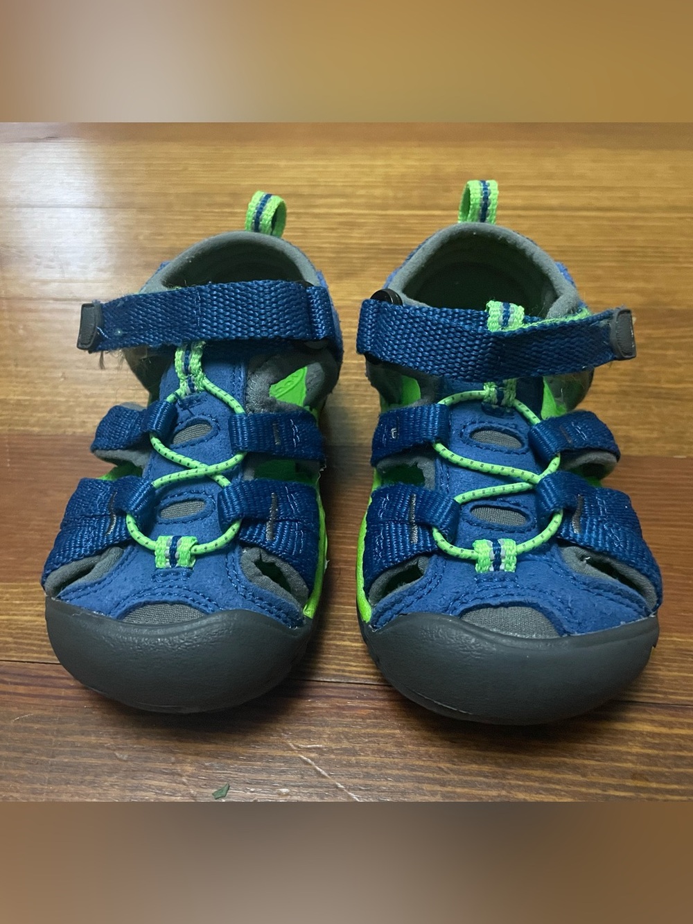 Keen Navy Blue and Neon Green Sport Sandals Size 6